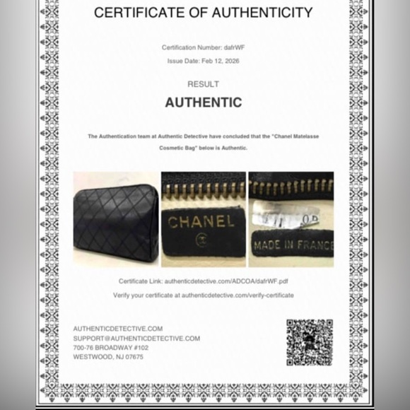 CHANEL Matelasse Pouch/Clutch
Leather Black Authentic with COA - Picture 10 of 10